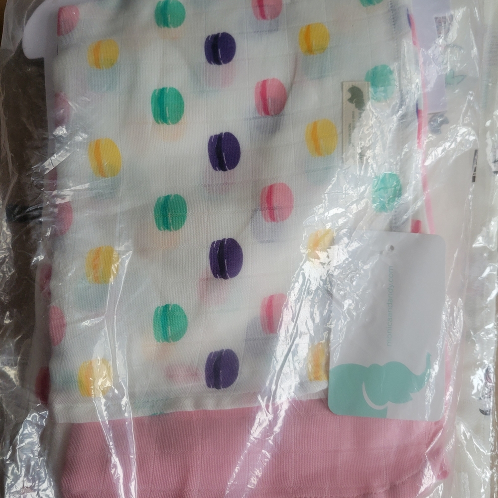 Monica And Andy Macaroon Muslin Swaddle Blankets